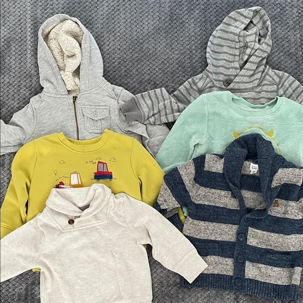 Baby Colorful Sweatshirts & Hoodies Set 18-24months winter bundle